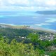02- L'aeroport de Uturoa devant  le lagon 